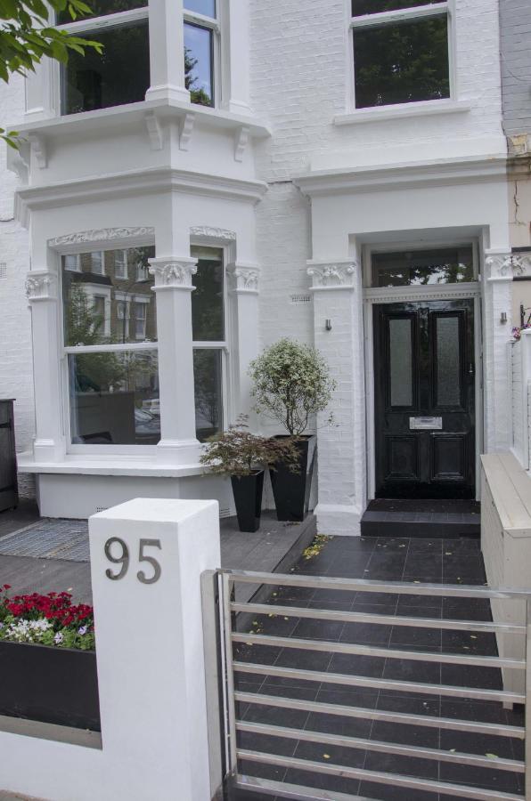 Apartament Lets - I5 Londra